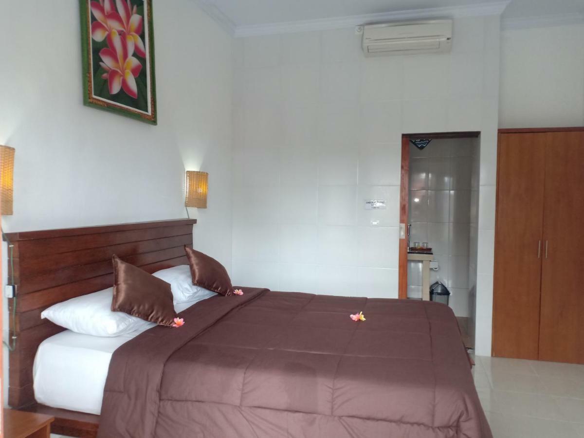 Dwiki Putra Home Stay Nusa Lembongan  Ngoại thất bức ảnh