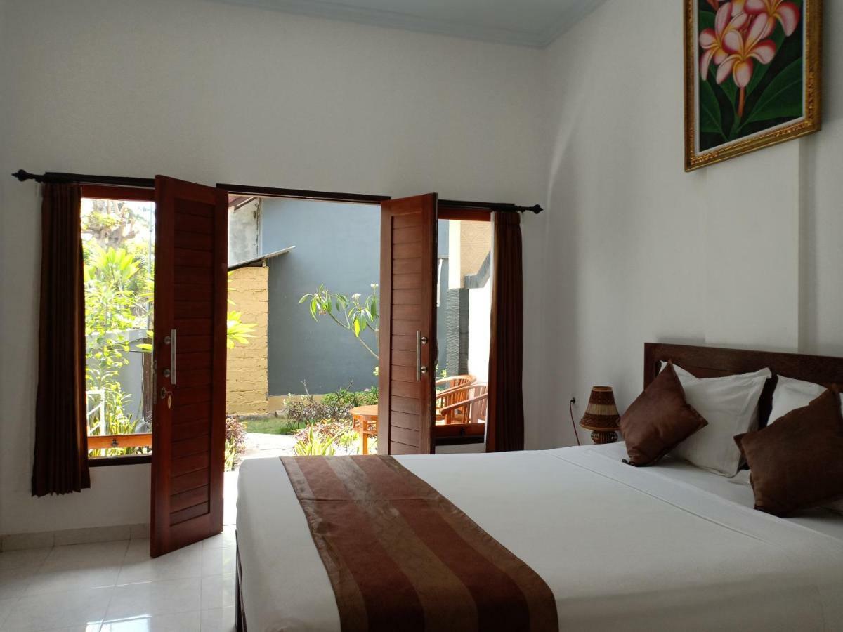 Dwiki Putra Home Stay Nusa Lembongan  Ngoại thất bức ảnh